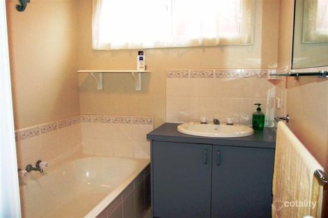 Property photo of 20 Wonthaggi Crescent San Remo VIC 3925