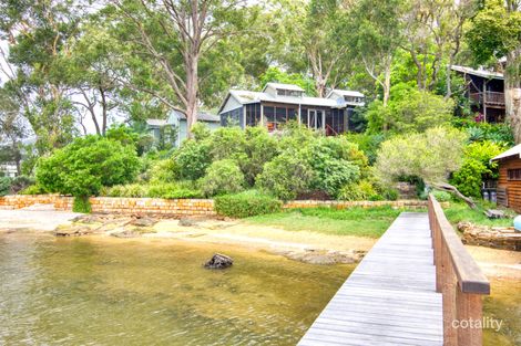 25 Yallaroi Pde, Dangar Island, NSW 2083