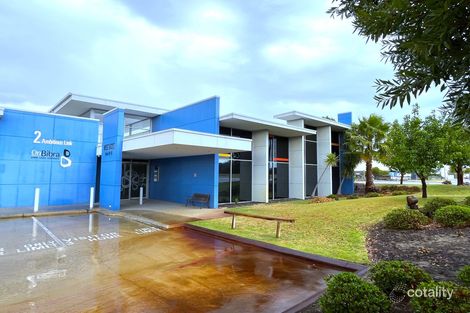 16/2 Ambitious Link, Bibra Lake, WA 6163