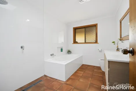 Property photo of 29 Berry Smith Drive Strathalbyn SA 5255