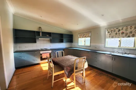 Property photo of 14 Healeys Lane Glen Innes NSW 2370
