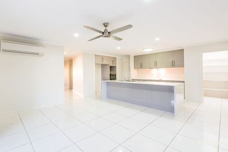 Property photo of 12 Farming Road Ooralea QLD 4740