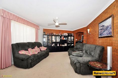 Property photo of 4 Elizabeth Crescent Queanbeyan East NSW 2620