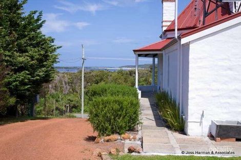 Property photo of 16 Lights Road Ocean Beach WA 6333
