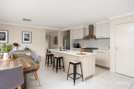 Property photo of 9 Anchor Crescent Point Cook VIC 3030