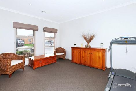 Property photo of 5 Stafford Link Craigieburn VIC 3064