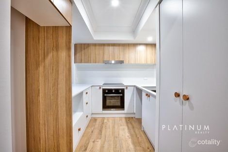 Property photo of 13/267-277 Ashmore Road Benowa QLD 4217