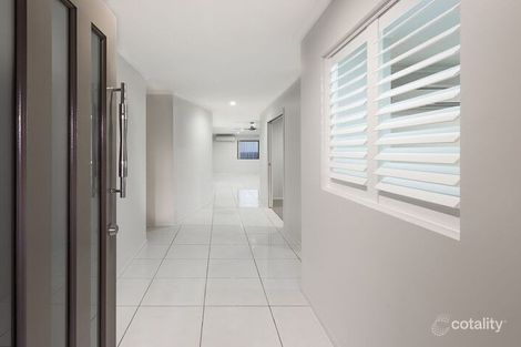 Property photo of 12 Farming Road Ooralea QLD 4740