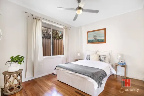 Property photo of 32 Range Road Burwood East VIC 3151