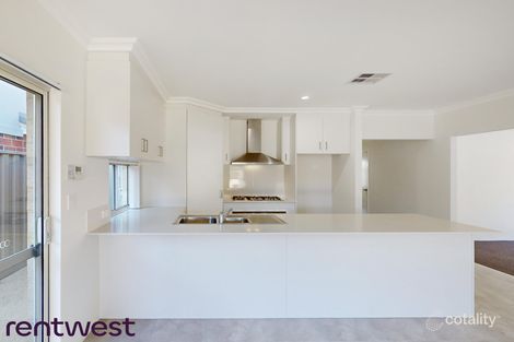 127 Crimson Bvd, Forrestfield, WA 6058