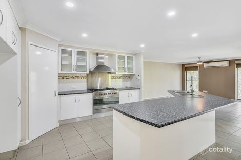 Property photo of 18 Drovers Place Sumner QLD 4074