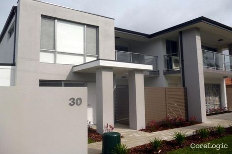 30 Pontiac Ave, Cloverdale, WA 6105