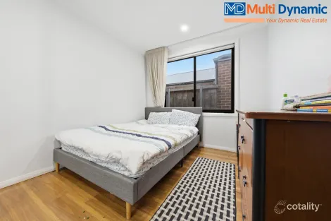 Property photo of 16 Bywaters Drive Catherine Field NSW 2557