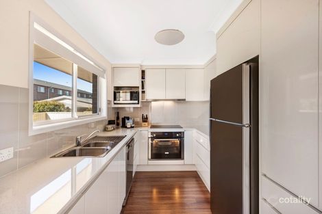 Property photo of 2/10 Kulgoa Street Blue Bay NSW 2261