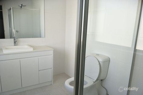 Property photo of 31 Kingsbury Street Airds NSW 2560