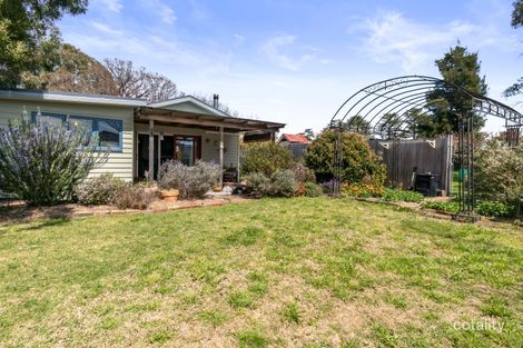 7 King St, Uralla, NSW 2358
