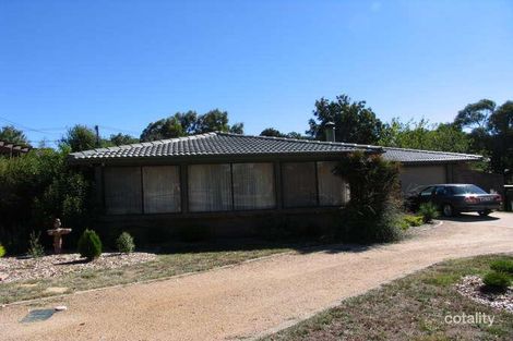 Property photo of 255 Wheeler Crescent Wanniassa ACT 2903