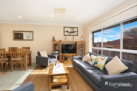 Property photo of 2/35 Rokewood Crescent Meadow Heights VIC 3048