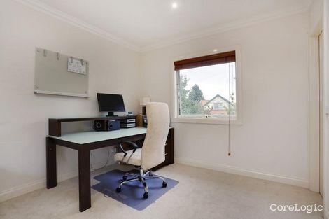 Property photo of 2/29 Kemp Avenue Mount Waverley VIC 3149