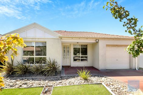 Property photo of 31 Kyneton Circuit Caroline Springs VIC 3023