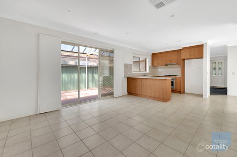 Property photo of 31 Kyneton Circuit Caroline Springs VIC 3023