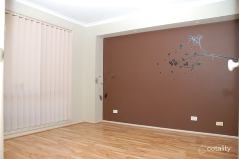 Property photo of 1 Conferta Court Cranbourne West VIC 3977