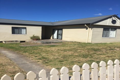 Property photo of 38 Greville Street Beresfield NSW 2322