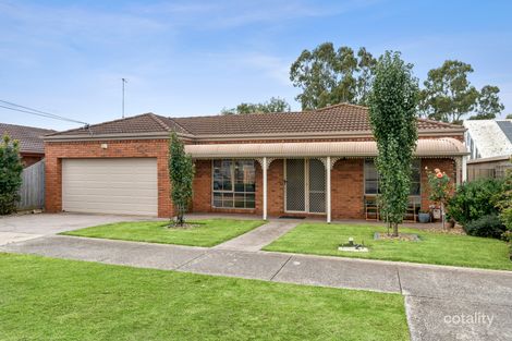 Property photo of 34 Nanworen Crescent Bell Park VIC 3215
