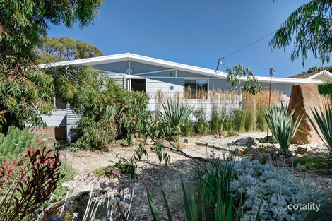 8 Tenth Ave, Dodges Ferry, TAS 7173