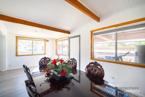 Property photo of 301 Keppel Street West Bathurst NSW 2795