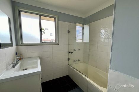 Property photo of 16 Schwarten Street Kawana QLD 4701