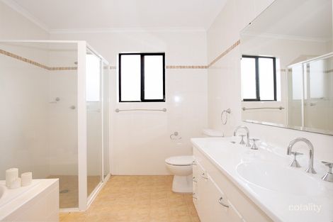 Property photo of 9/4-6 Wiseman Avenue Wollongong NSW 2500