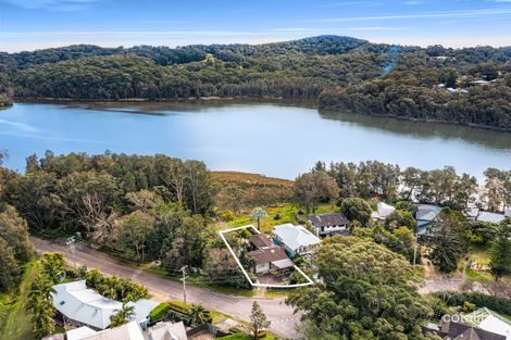 35 Lakeside Dr, Macmasters Beach, NSW 2251