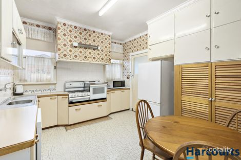 Property photo of 15 Bowden Street Wendouree VIC 3355