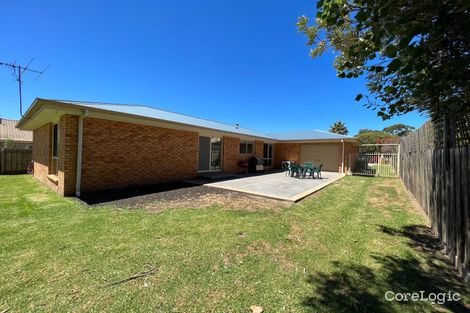 Property photo of 32 Manna Gum Drive Cowes VIC 3922