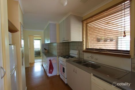 Property photo of 13 Sawley Grove Wyndham Vale VIC 3024