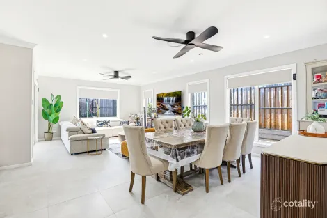 Property photo of 76 Magic Street Vineyard NSW 2765