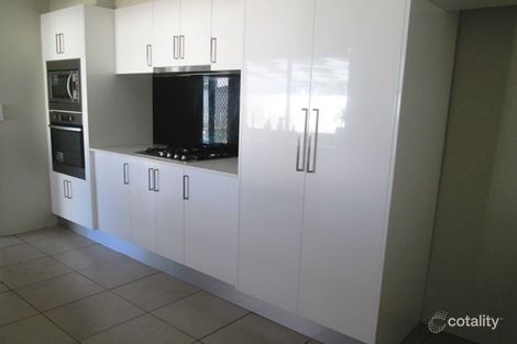 Property photo of 1 Mynah Close St Clair NSW 2759