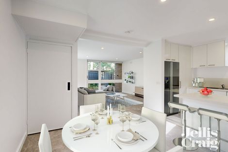 Property photo of 2/61-63 Denham Street Hawthorn VIC 3122