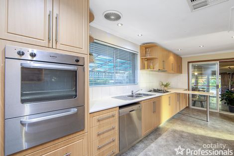 14 Carleton Cres, Forrestfield, WA 6058