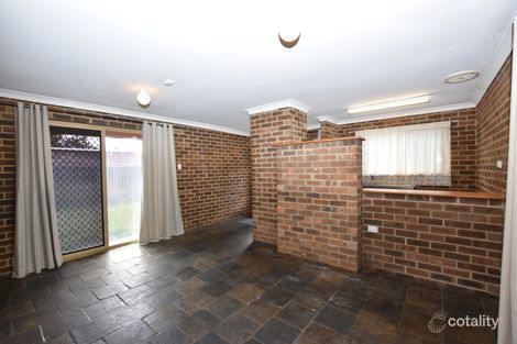 Property photo of 26 Longhurst Way Queens Park WA 6107