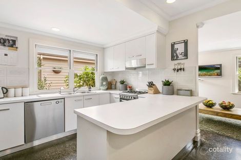 Property photo of 24 Carpenter Street Quarry Hill VIC 3550