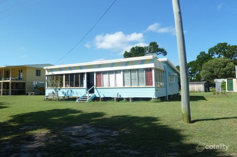 6 Moreton St, Toogoom, QLD 4655