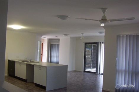 Property photo of 8 Moor Court Kelso QLD 4815