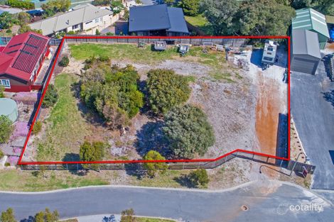 9 Blackswan Ct, Little Grove, WA 6330