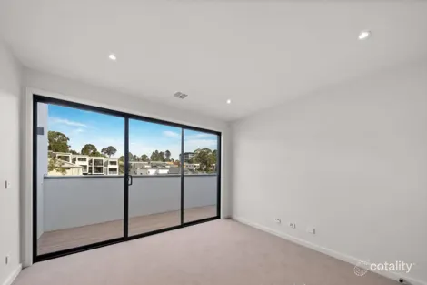 Property photo of 7 Cascade Retreat Doncaster VIC 3108