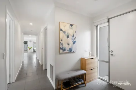Property photo of 96 Fongeo Drive Point Cook VIC 3030