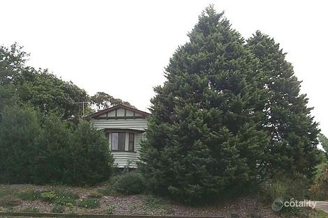 17 Queens Rd, Everton Hills, QLD 4053