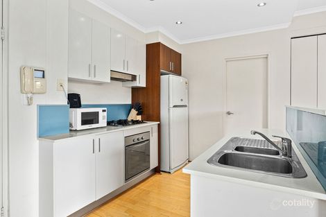 Property photo of 404/296-300 Kingsway Caringbah NSW 2229