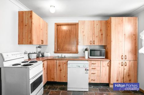 Property photo of 23 Wangaroa Crescent Lethbridge Park NSW 2770